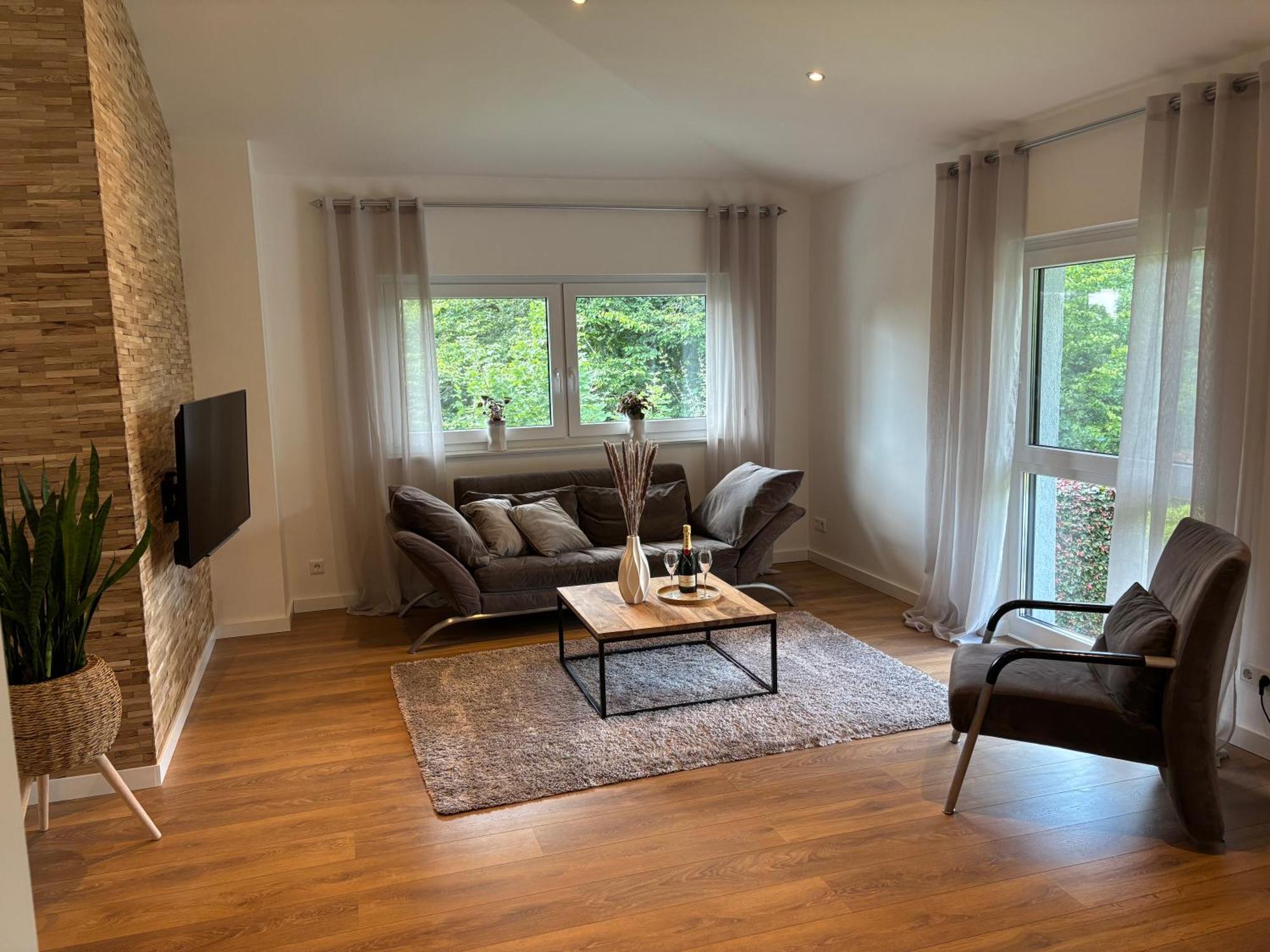 B&S-Apartment 100 Qm Neu Schlangen Buitenkant foto